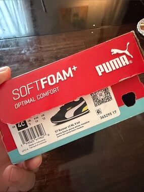 Puma SoftFoam+ Shoe Box in Red and Teal